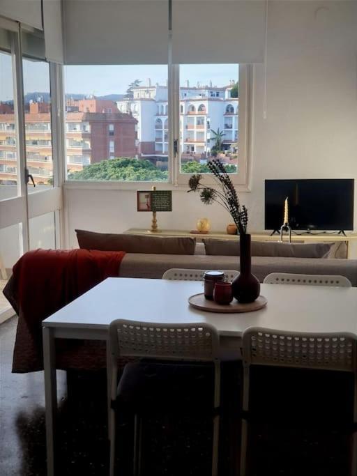 Somriu Apartament Fenals Platja 료렛 드 마르 외부 사진