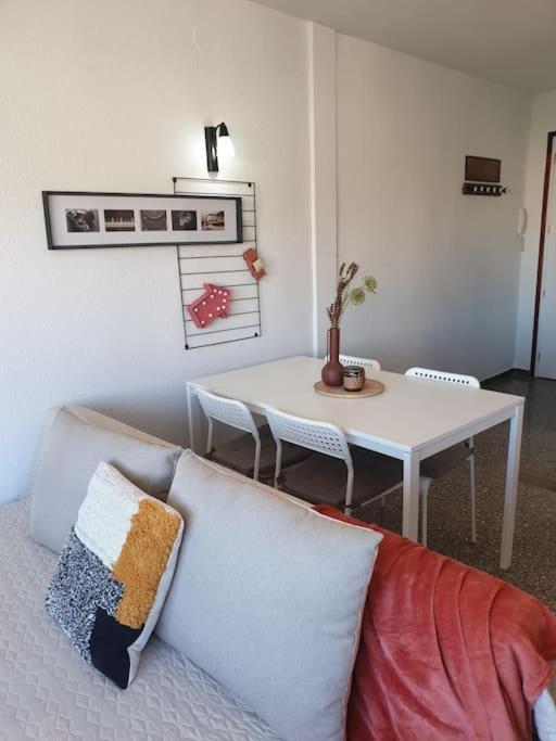Somriu Apartament Fenals Platja 료렛 드 마르 외부 사진