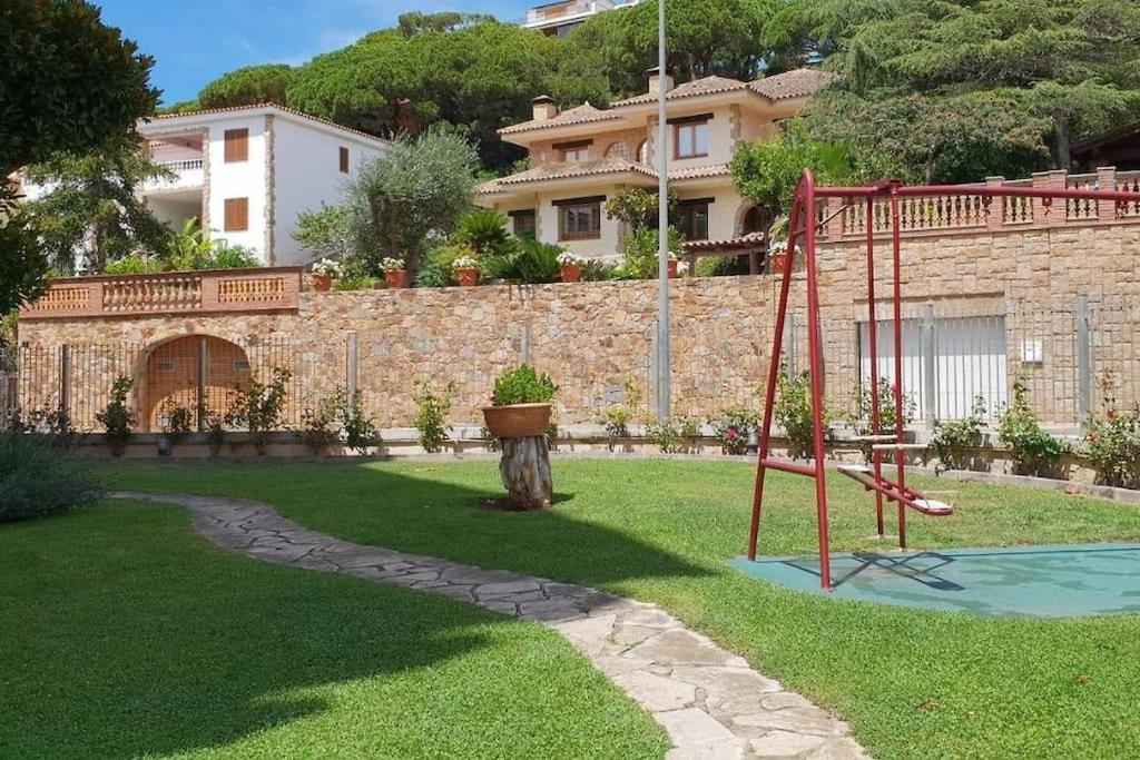 Somriu Apartament Fenals Platja 료렛 드 마르 외부 사진